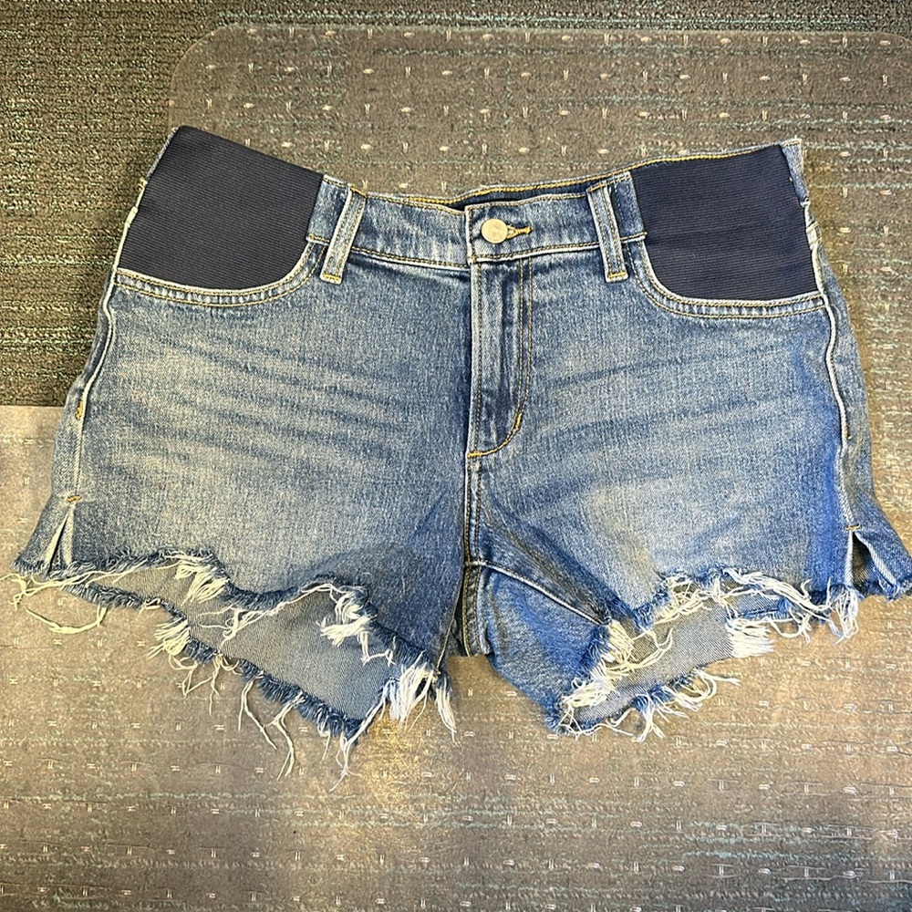 Joe’s Jeans The Ozzy Maternity Shorts Sz 28